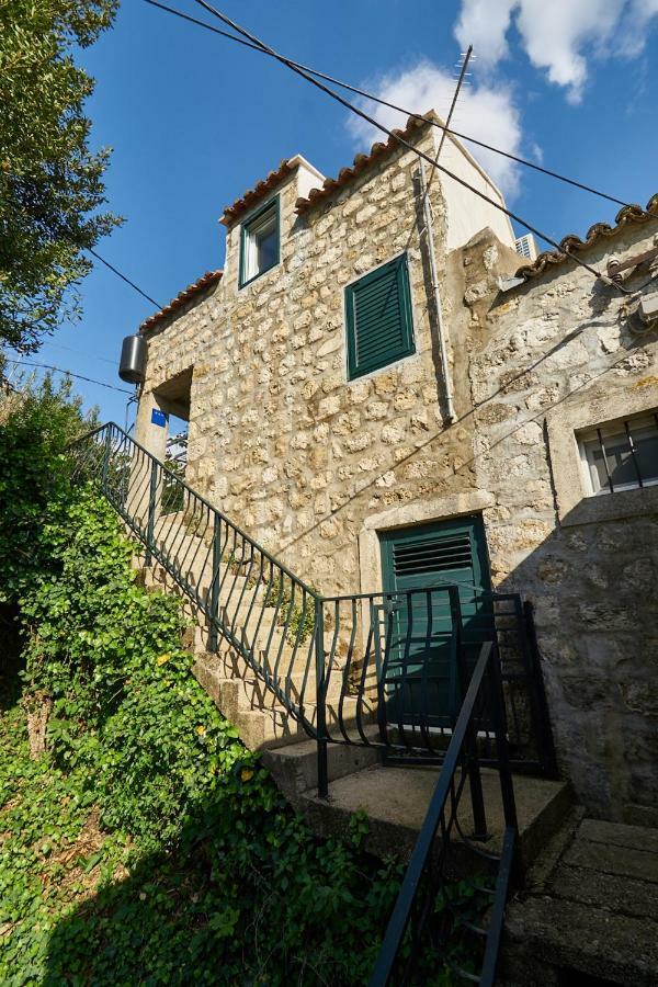 Holiday Home Olive Mill Mlini Zewnętrze zdjęcie
